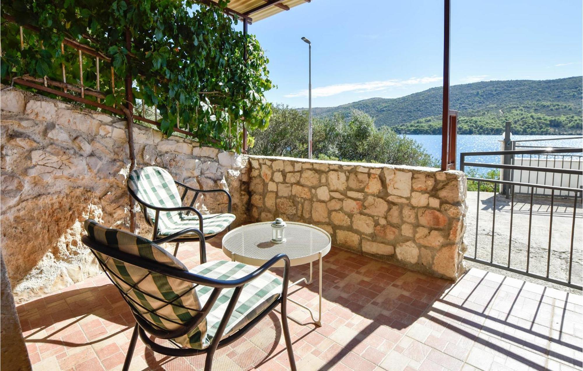 Nice Home In Poljica With House Sea View Marina Esterno foto