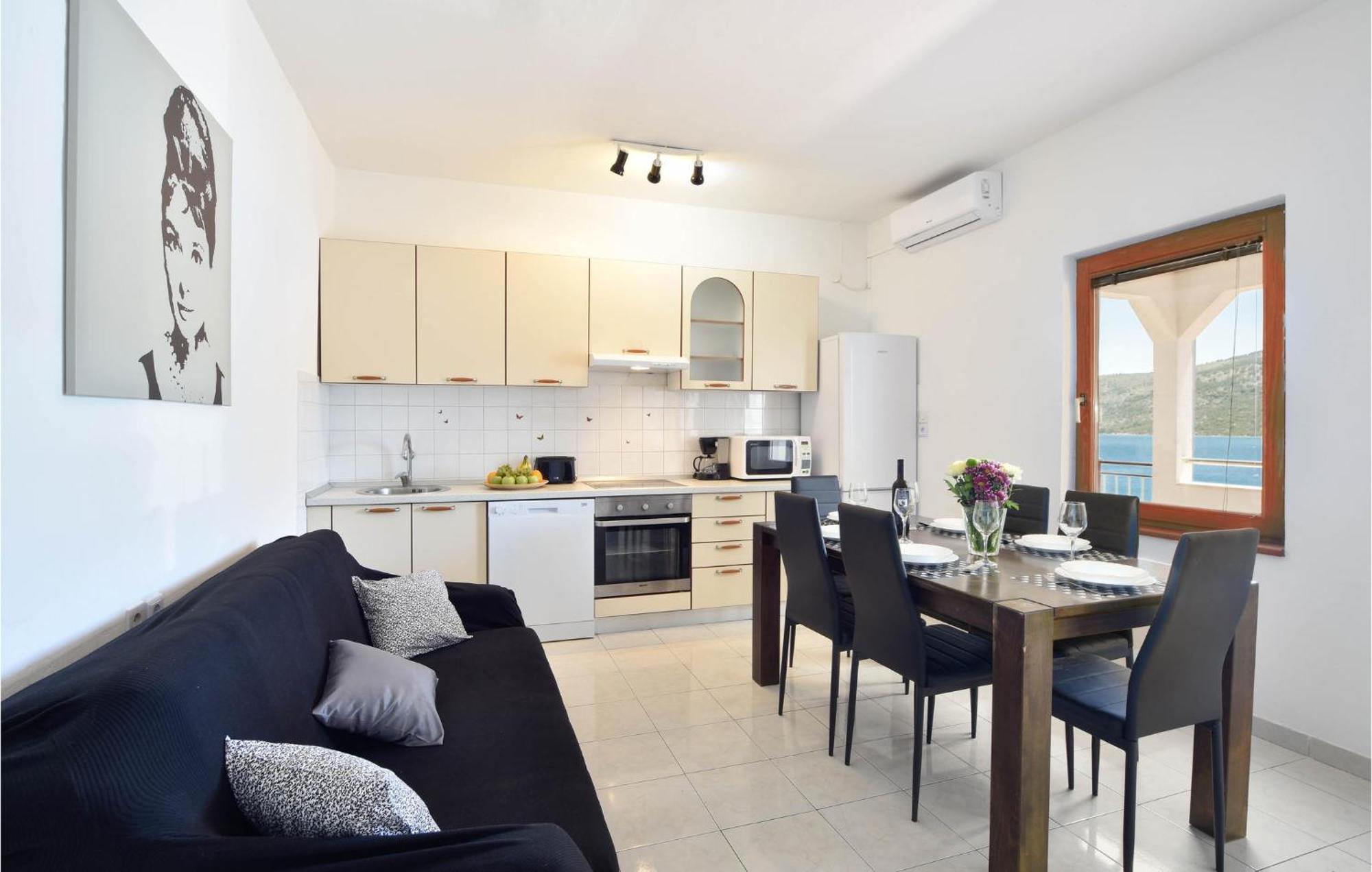 Nice Home In Poljica With House Sea View Marina Esterno foto