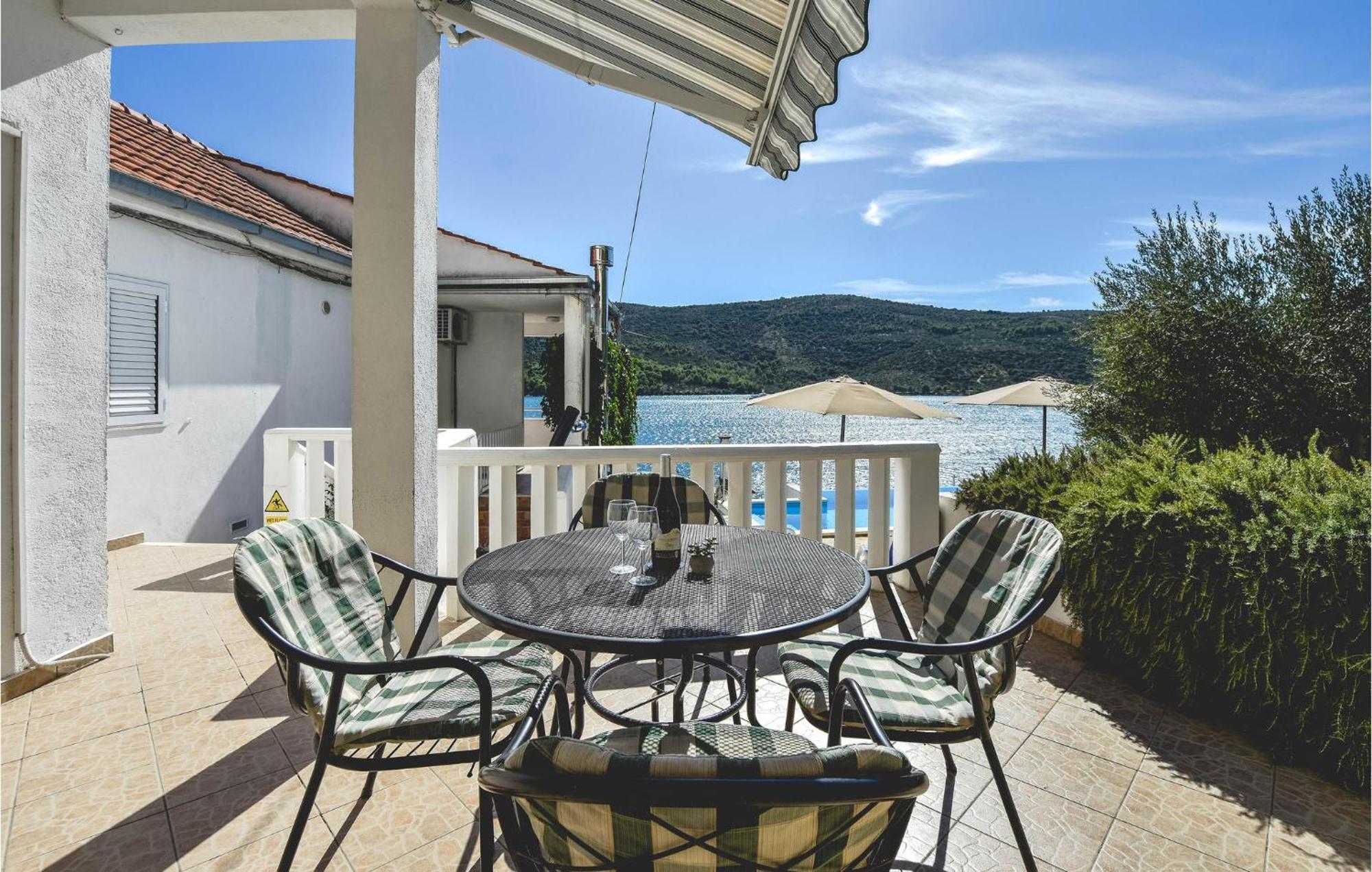 Nice Home In Poljica With House Sea View Marina Esterno foto