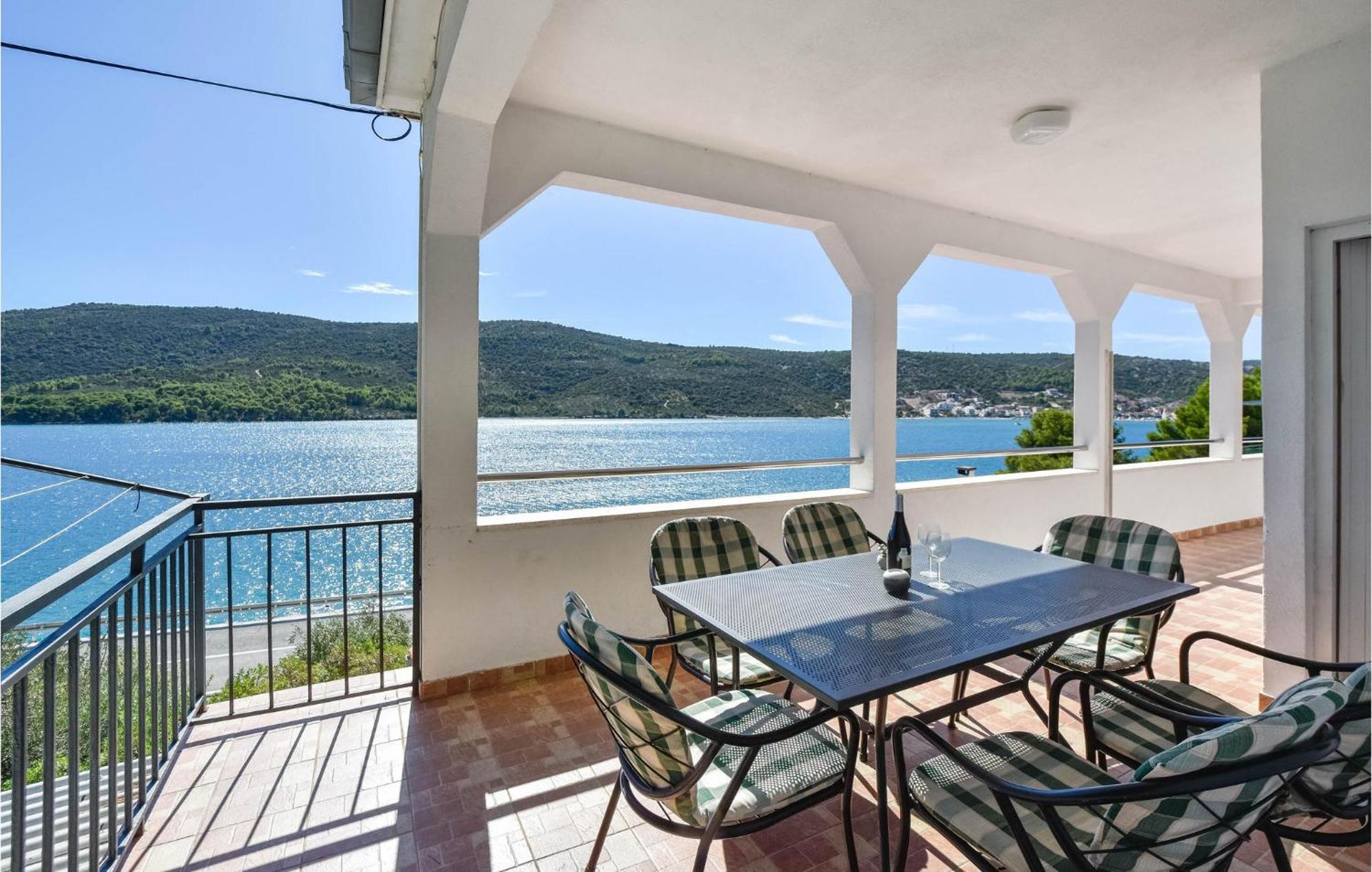 Nice Home In Poljica With House Sea View Marina Esterno foto