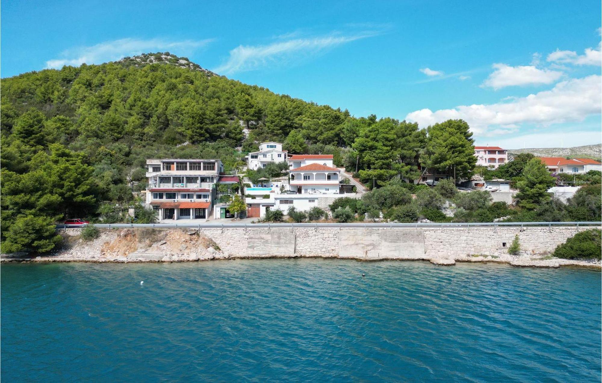 Nice Home In Poljica With House Sea View Marina Esterno foto